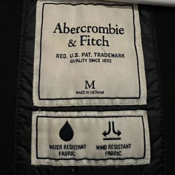 Abercrombie & Fitch Unisex winter jacket - Picture 3 of 9